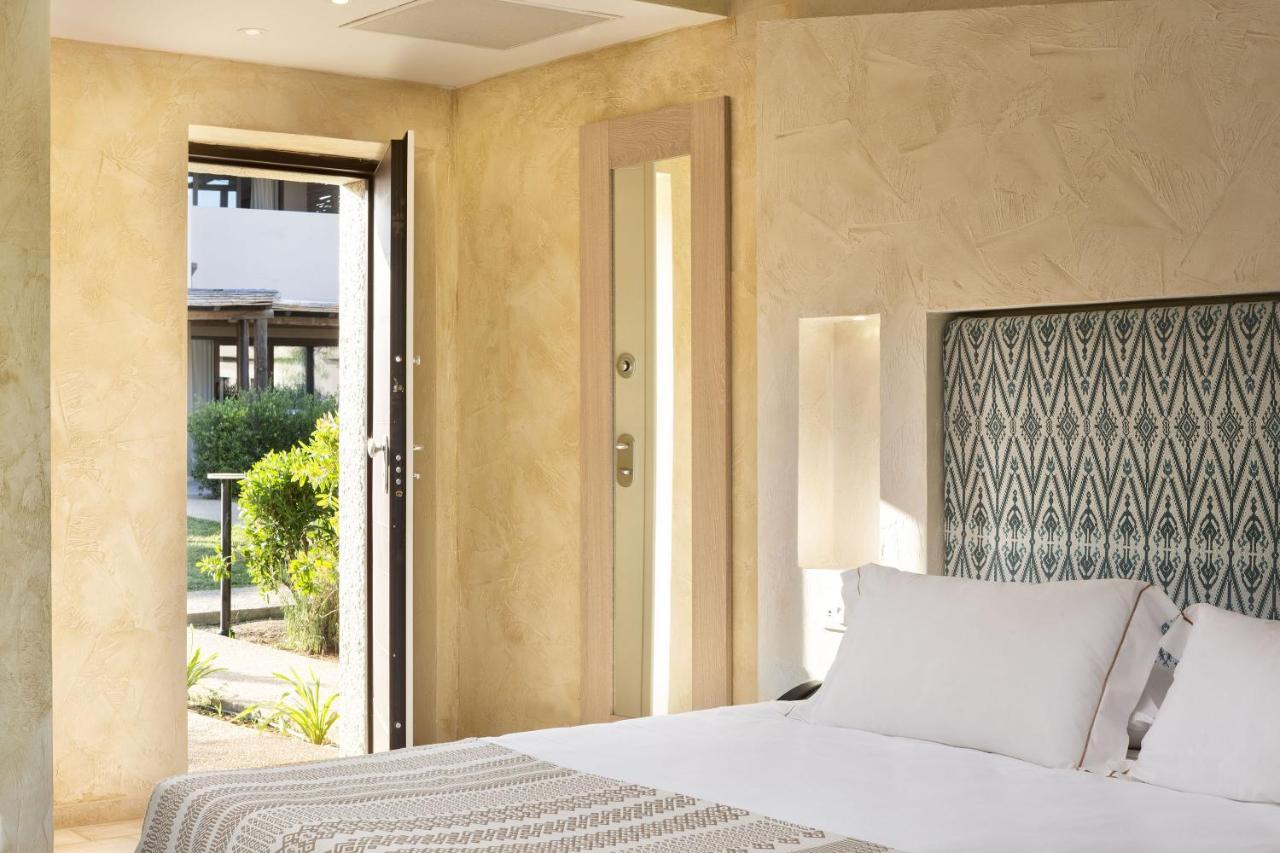 Baglioni Resort Sardinia - The Leading Hotels Of The World 圣特奥多罗 外观 照片